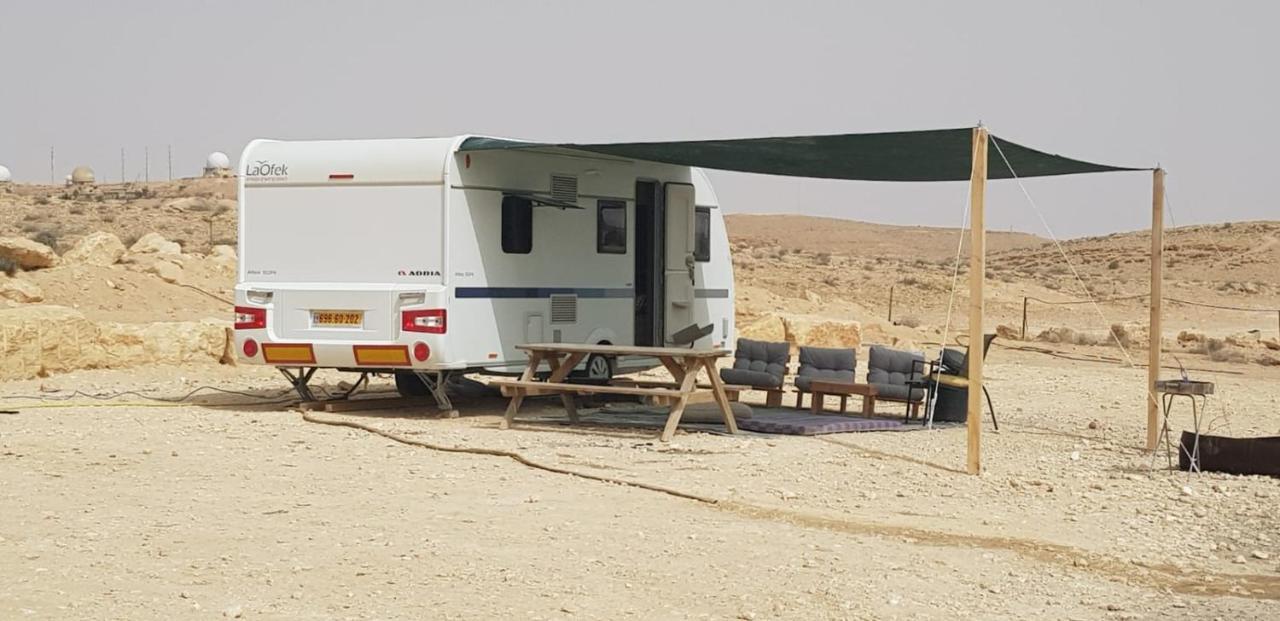Itav Bateva Caravans - ייטב בטבע קרוואנים Mitzpe Ramon Exterior photo