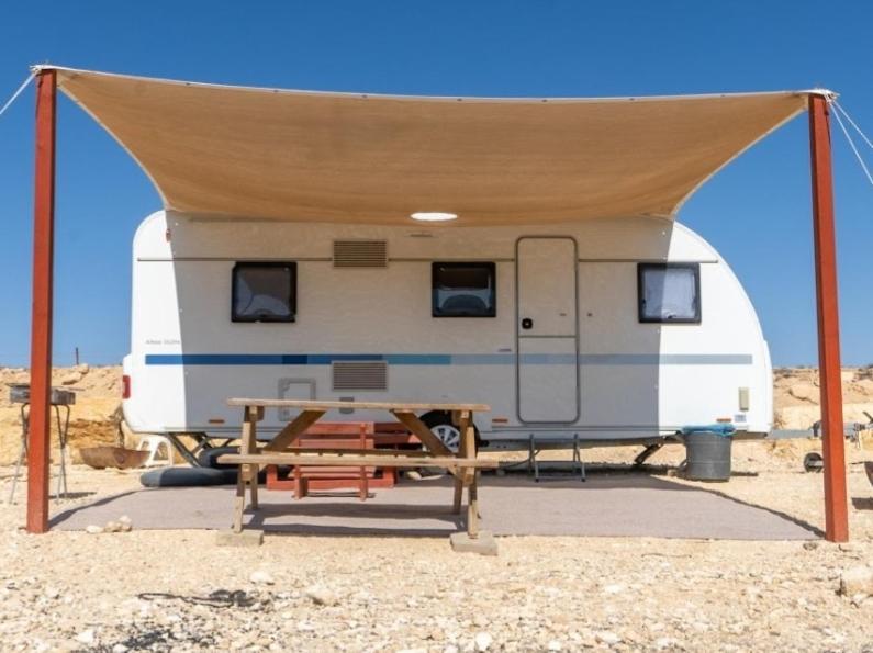 Itav Bateva Caravans - ייטב בטבע קרוואנים Mitzpe Ramon Exterior photo